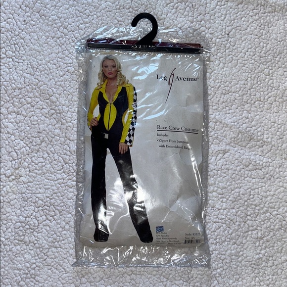 Leg Avenue Racing-Inspired Yellow and Black Jumpsuit - Picture 3 of 13